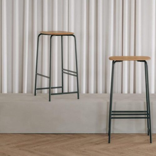 Trap Bar Stool 65