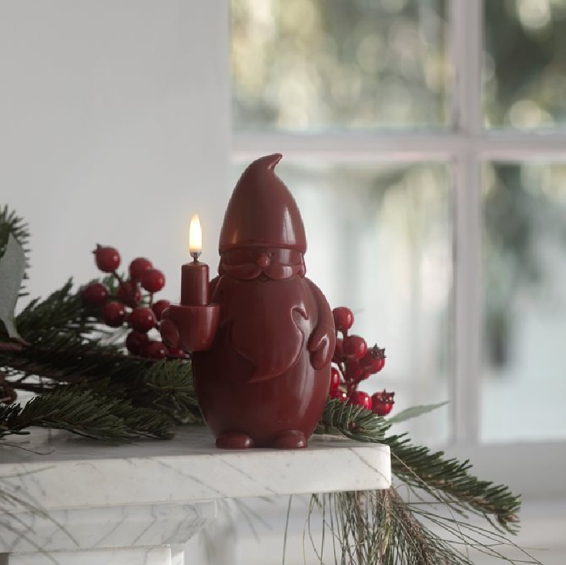 LED kerstman kaars rood 10 x 17 cm